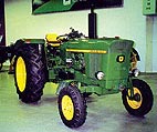 Originál traktor JOHN DEERE 3120